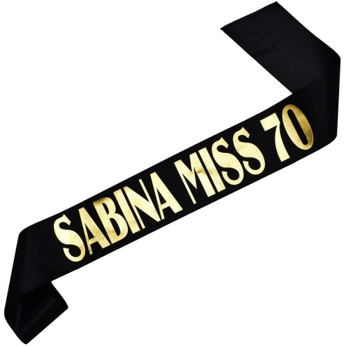 Szarfa na 70 urodziny Miss 70 imieniem - czarna, zloty nadruk